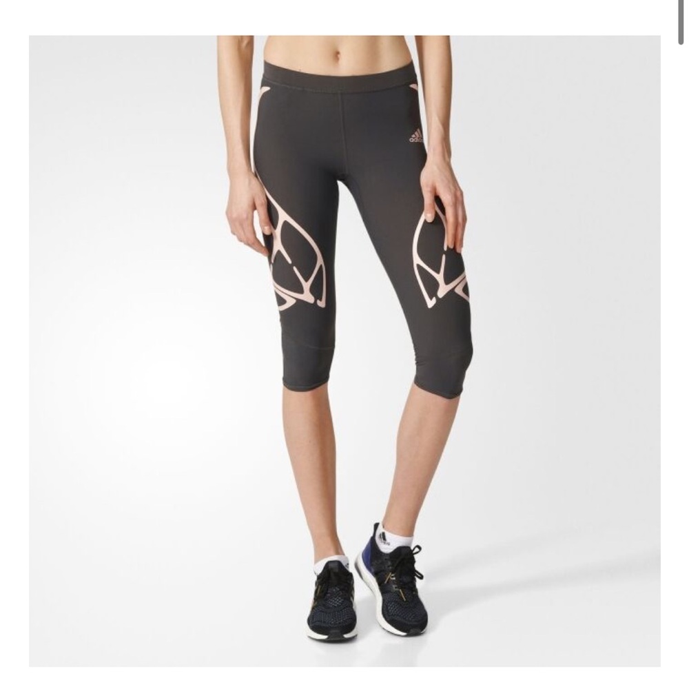 NWOT adidas AZ Adizero size small 3/4 graphic running tights med compression
